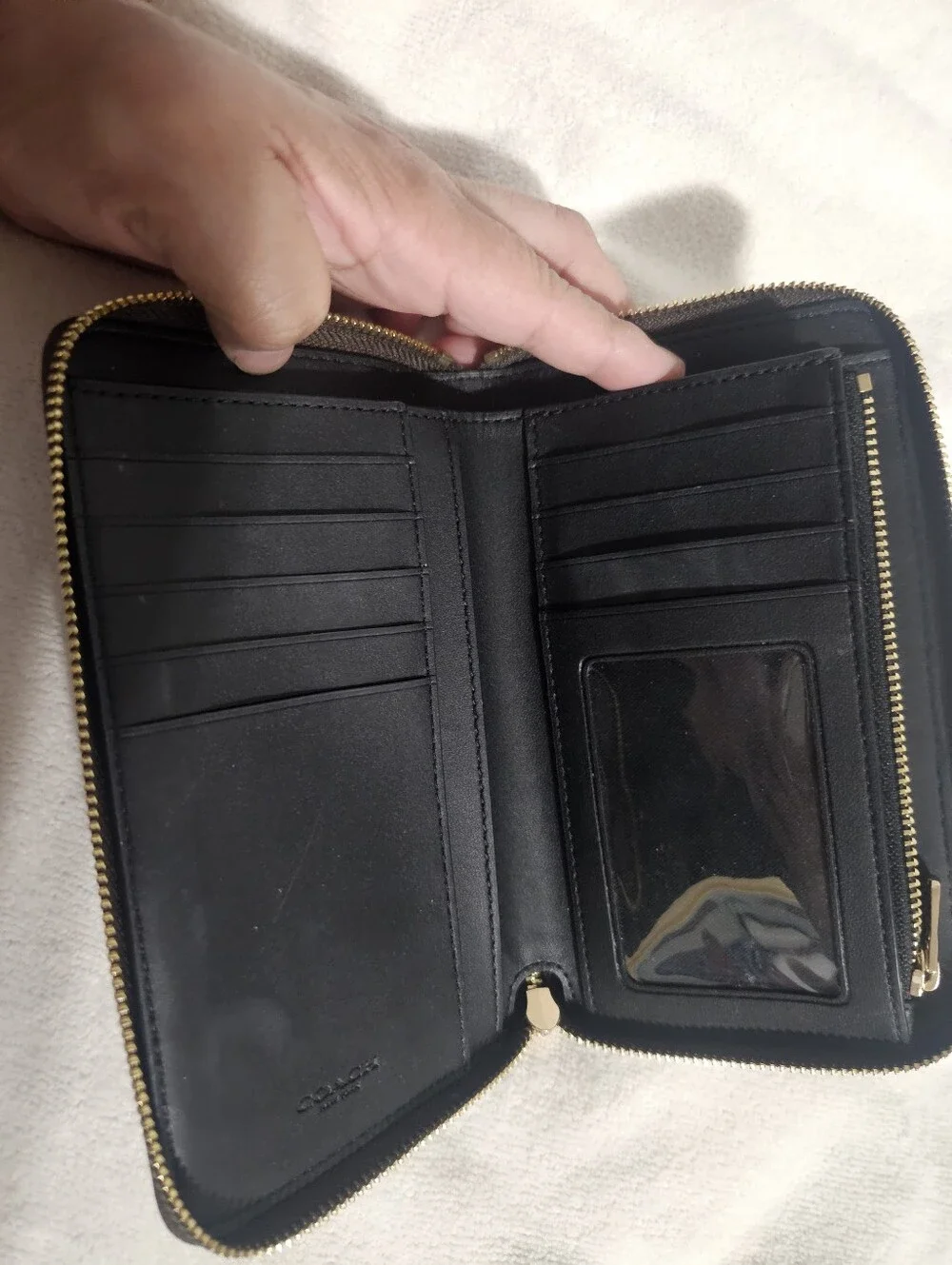🚫SOLD🚫Coach Brown and Black Signature Shoulder Bag with Matching Wallet